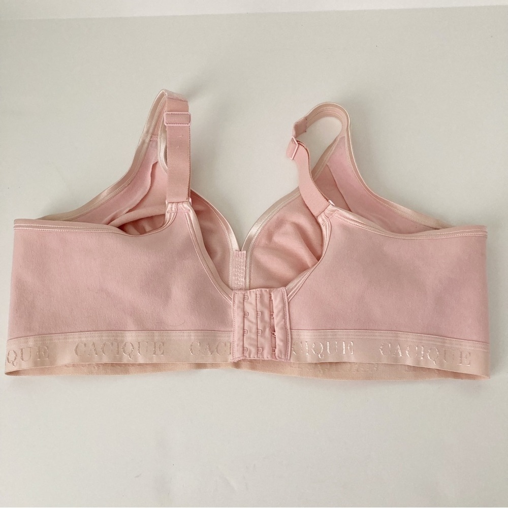 Cacique Sports Bra | Size 46DD - Picture 3 of 5